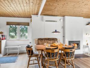 Holiday Home Magrete - 900m from the sea by Interhome