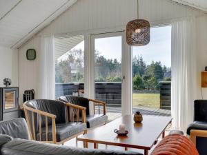 Holiday Home Ilsi - 1-5km from the sea by Interhome