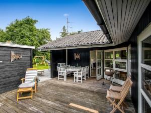 Holiday Home Swaantje - 400m from the sea by Interhome