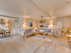 Holiday Home Arnelung - 1-9km from the sea by Interhome