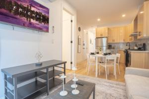 Sunny 3Bd Brooklyn Getaway