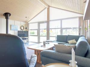 Holiday Home Gundel - 400m from the sea by Interhome