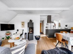 Holiday Home Annetin - 850m from the sea by Interhome