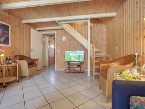 Holiday Home Urda - 1km from the sea by Interhome