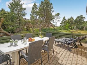 Holiday Home Urda - 1km from the sea by Interhome