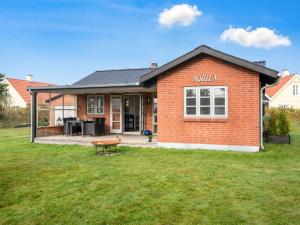 Holiday Home Agni - 800m from the sea by Interhome