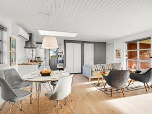 Holiday Home Agni - 800m from the sea by Interhome
