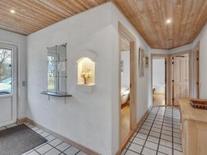 Holiday Home Vicktoria - 500m to the fjord by Interhome