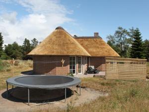 Holiday Home Ingmund - 2km from the sea by Interhome