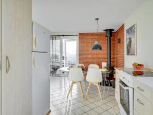 Holiday Home Dværg - 350m from the sea by Interhome