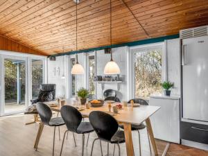 Holiday Home Askatla - 800m from the sea by Interhome