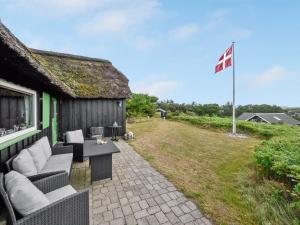 Holiday Home Annika - from the sea by Interhome