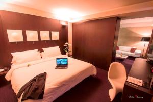 4 csillagos hotel Le Rex Hôtel Tarbes Franciaország