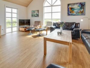 Holiday Home Suvi - 900m from the sea by Interhome