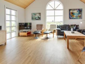 Holiday Home Suvi - 900m from the sea by Interhome