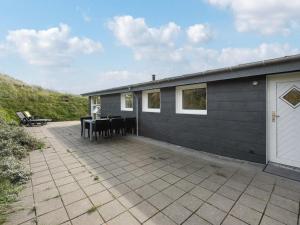 Holiday Home Jess - from the sea by Interhome