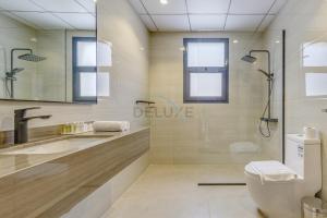 Villa with Private Pool, Near Reef Oasis Diving Center And Just Minutes from Address Beach Resort, Al Dana Island, Fujairah