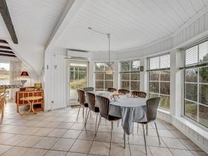 Holiday Home Sannie - 450m from the sea by Interhome