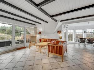 Holiday Home Sannie - 450m from the sea by Interhome