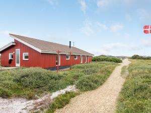 Holiday Home Mogens - from the sea by Interhome