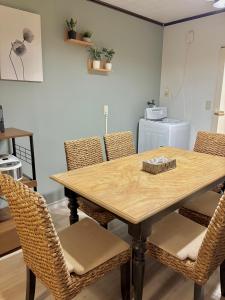 Spacious Modern Japanese-Style 3BR House Walk to Tenma Izakaya Area Direct Access to Umeda & Namba