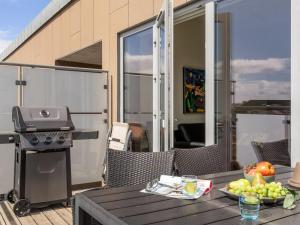 Apartment Geraldine - 250m from the sea by Interhome