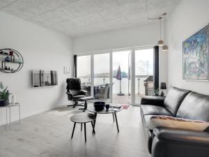 Apartment Geraldine - 250m from the sea by Interhome