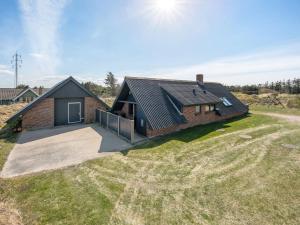 Holiday Home Wulfhild - 800m from the sea by Interhome