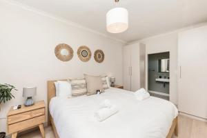 Cape On Viola 13-Blouberg Gem Walk to Kite Beach & Ocean Views