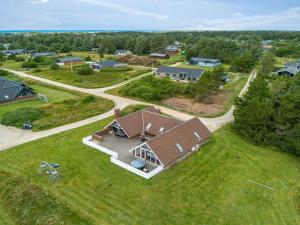 Holiday Home Tuomi - 900m from the sea by Interhome