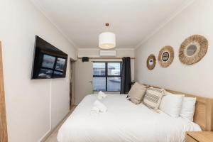 Cape On Viola 13-Blouberg Gem Walk to Kite Beach & Ocean Views