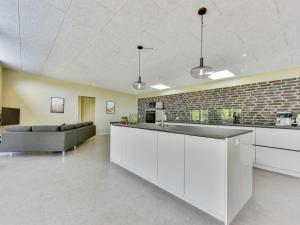 Holiday Home Hiorulf - 1-4km from the sea by Interhome