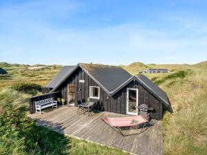 Holiday Home Eggert - from the sea by Interhome