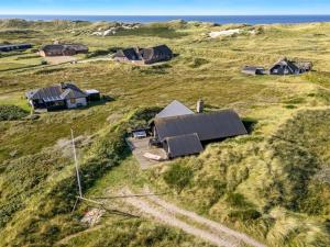 Holiday Home Eggert - from the sea by Interhome