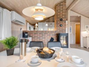 Holiday Home Unni - from the sea by Interhome