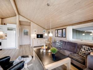 Holiday Home Unni - from the sea by Interhome