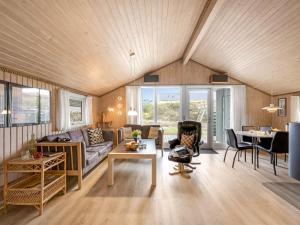 Holiday Home Unni - from the sea by Interhome