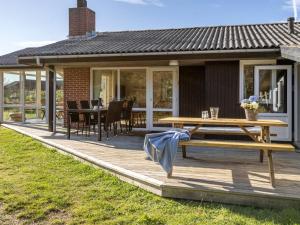 Holiday Home Shalez - from the sea by Interhome