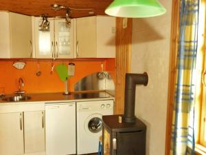 Holiday Home Soeren - from the sea by Interhome