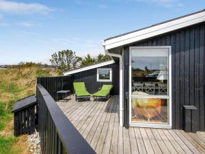 Holiday Home Julan - 600m from the sea by Interhome