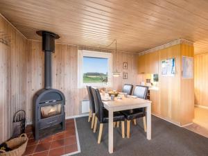 Holiday Home Lambe - from the sea by Interhome
