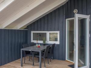 Holiday Home Estella - 500m to the fjord by Interhome