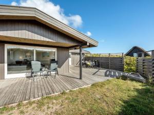 Holiday Home Aiske - from the sea by Interhome