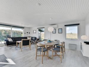 Holiday Home Aiske - from the sea by Interhome