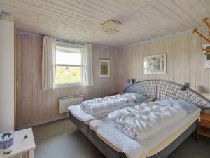 Holiday Home Holte - 700m to the fjord by Interhome