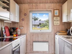 Holiday Home Gedda - 700m from the sea by Interhome