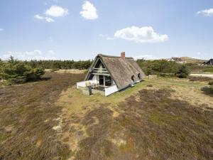 Holiday Home Thorbjörn - from the sea by Interhome