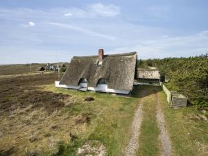 Holiday Home Thorbjörn - from the sea by Interhome