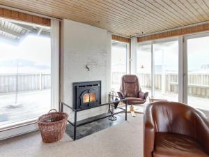 Holiday Home Aase - from the sea by Interhome