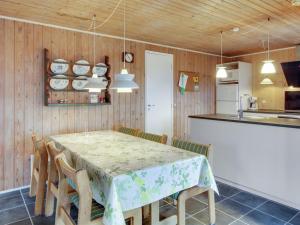 Holiday Home Aase - from the sea by Interhome